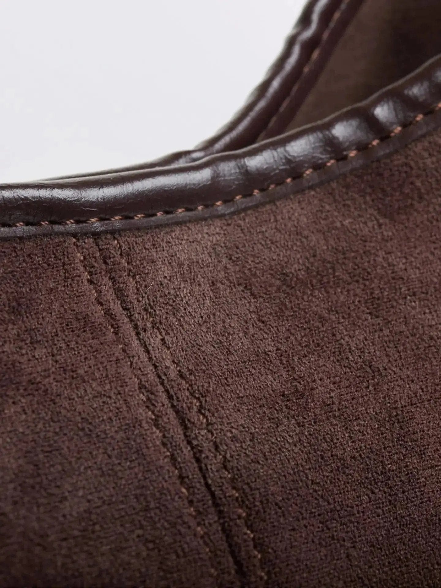 Suede Daily Leather Tote Noirvere