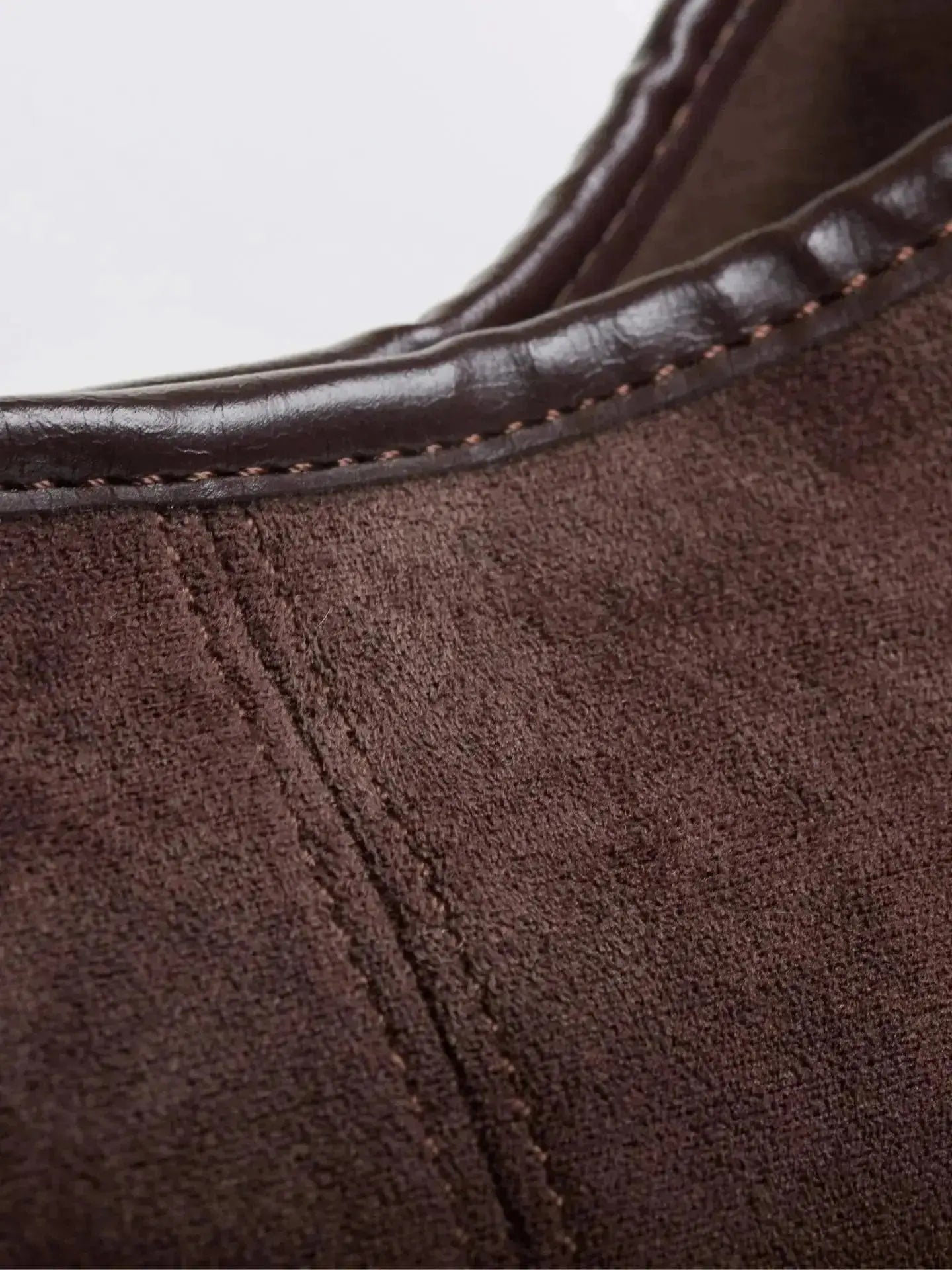 Suede Daily Leather Tote Noirvere