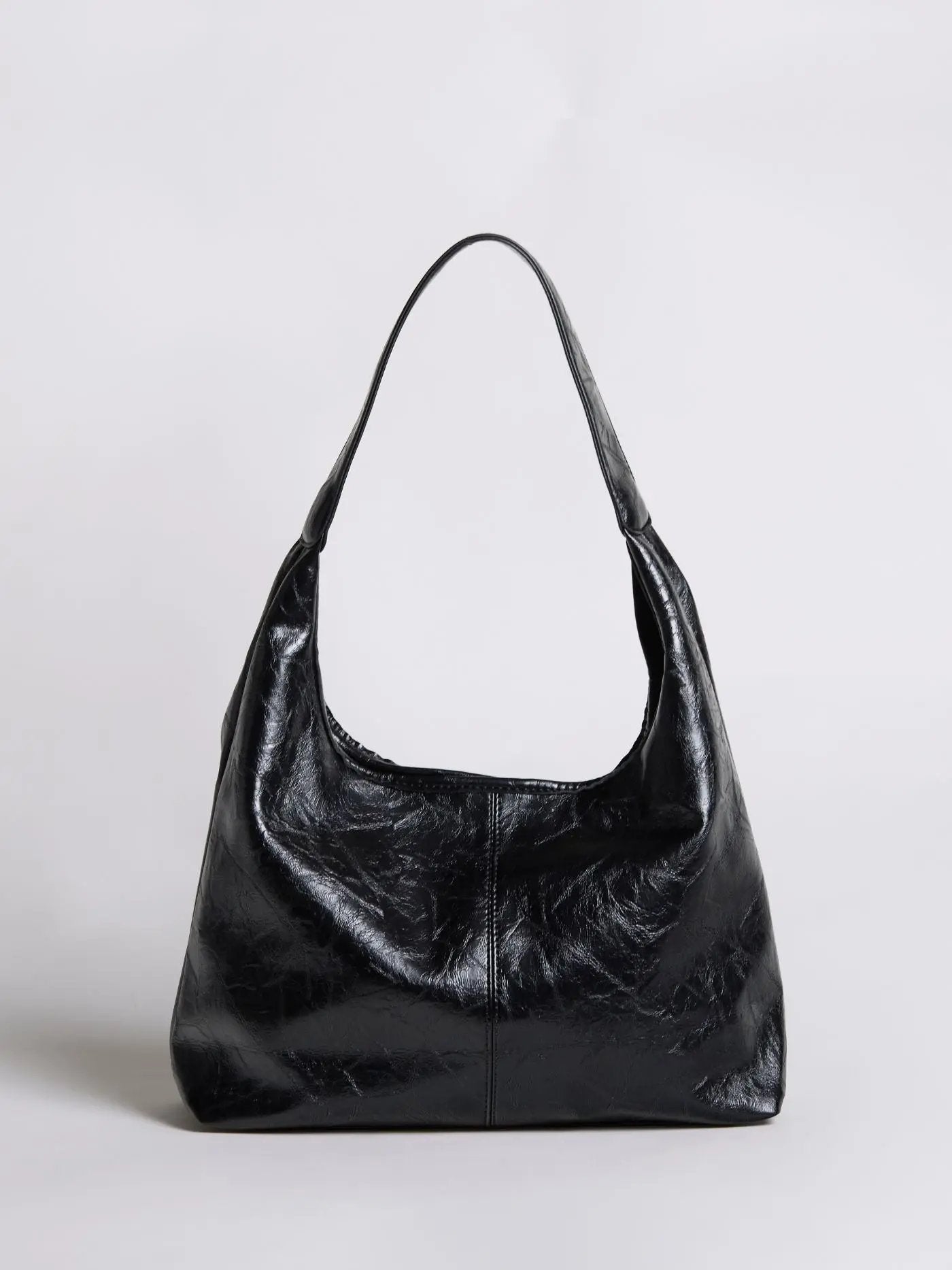 Scarlett Distressed Leather Tote Noirvere