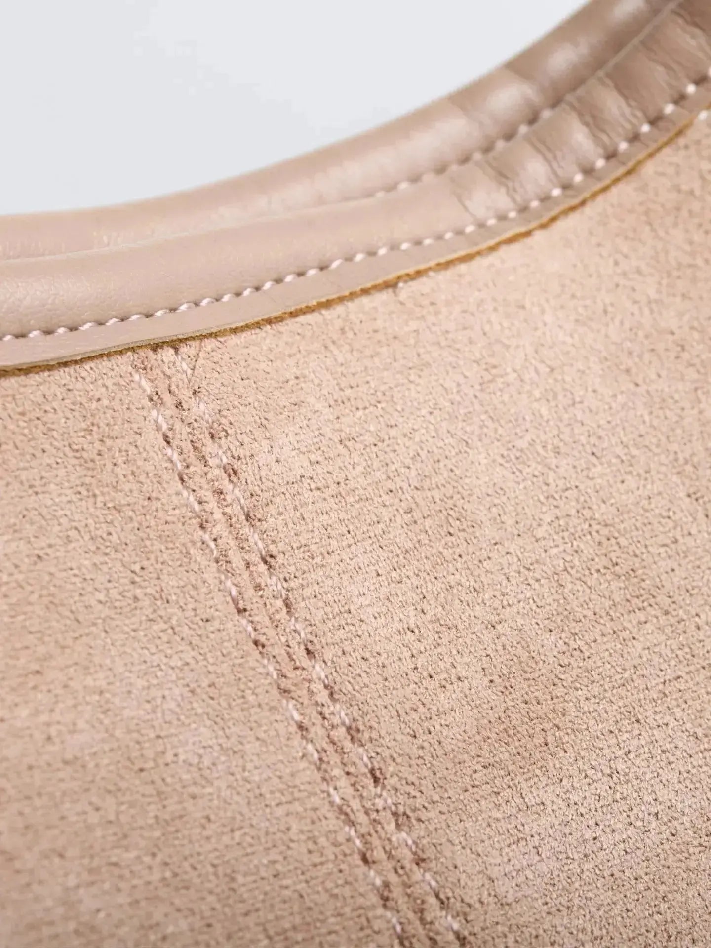 Suede Daily Leather Tote Noirvere