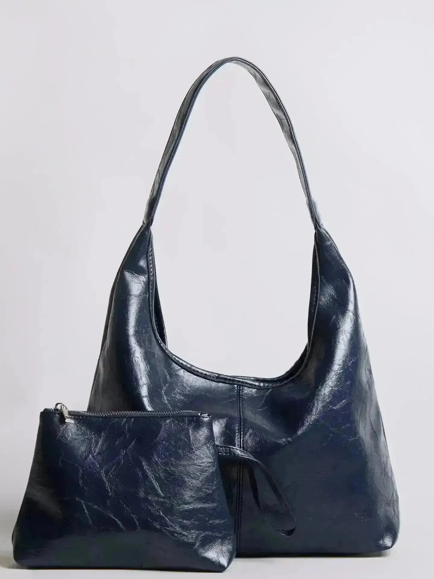 Scarlett Distressed Leather Tote Noirvere