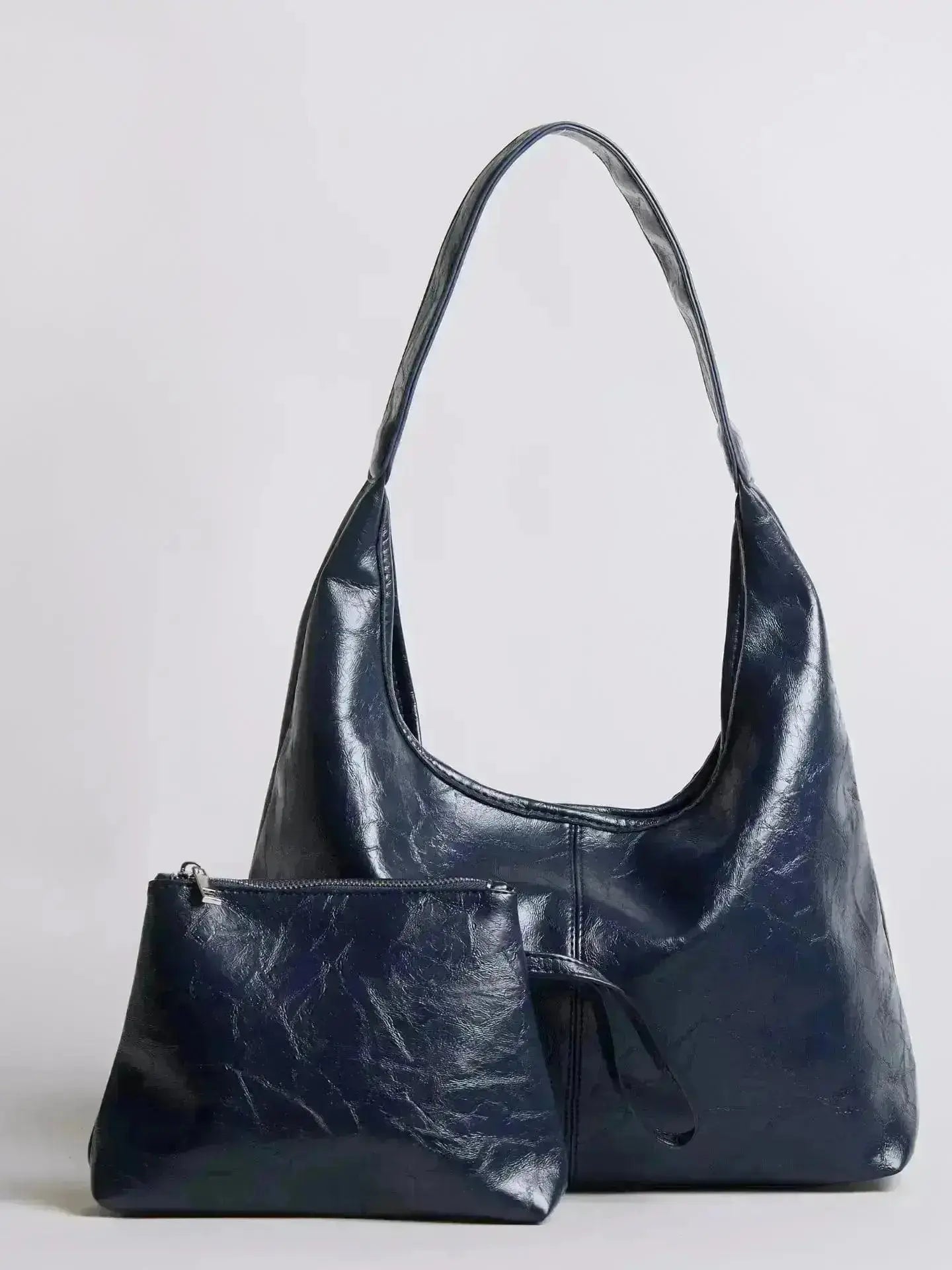 Scarlett Distressed Leather Tote Noirvere