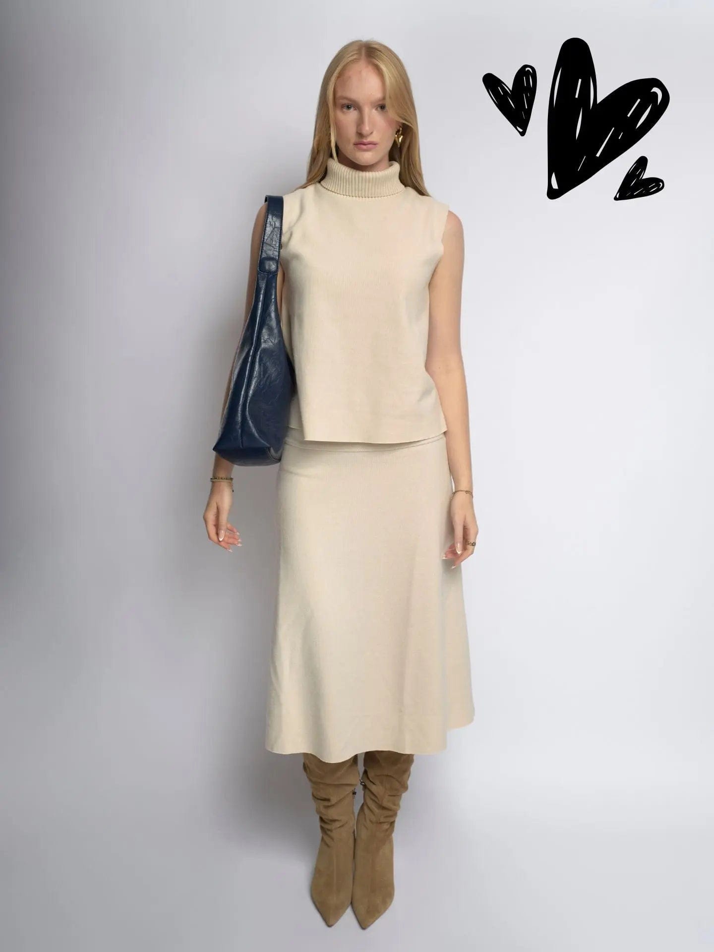 Scarlett Distressed Leather Tote Noirvere