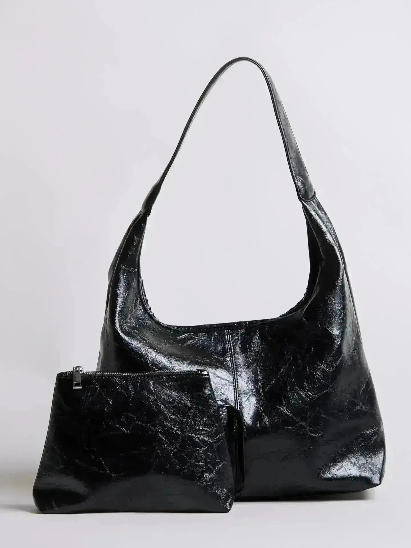 Scarlett Distressed Leather Tote Noirvere