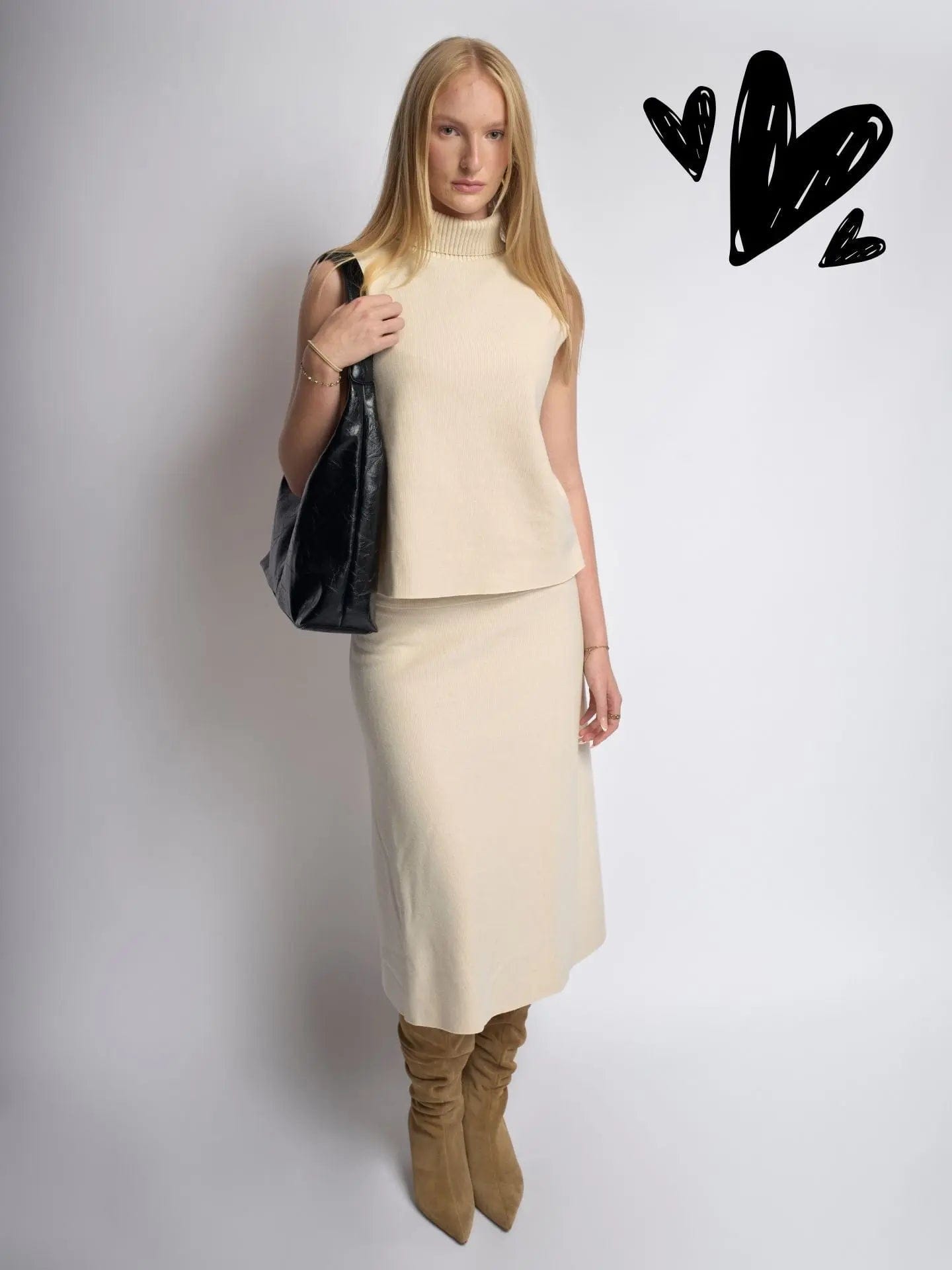 Scarlett Distressed Leather Tote Noirvere