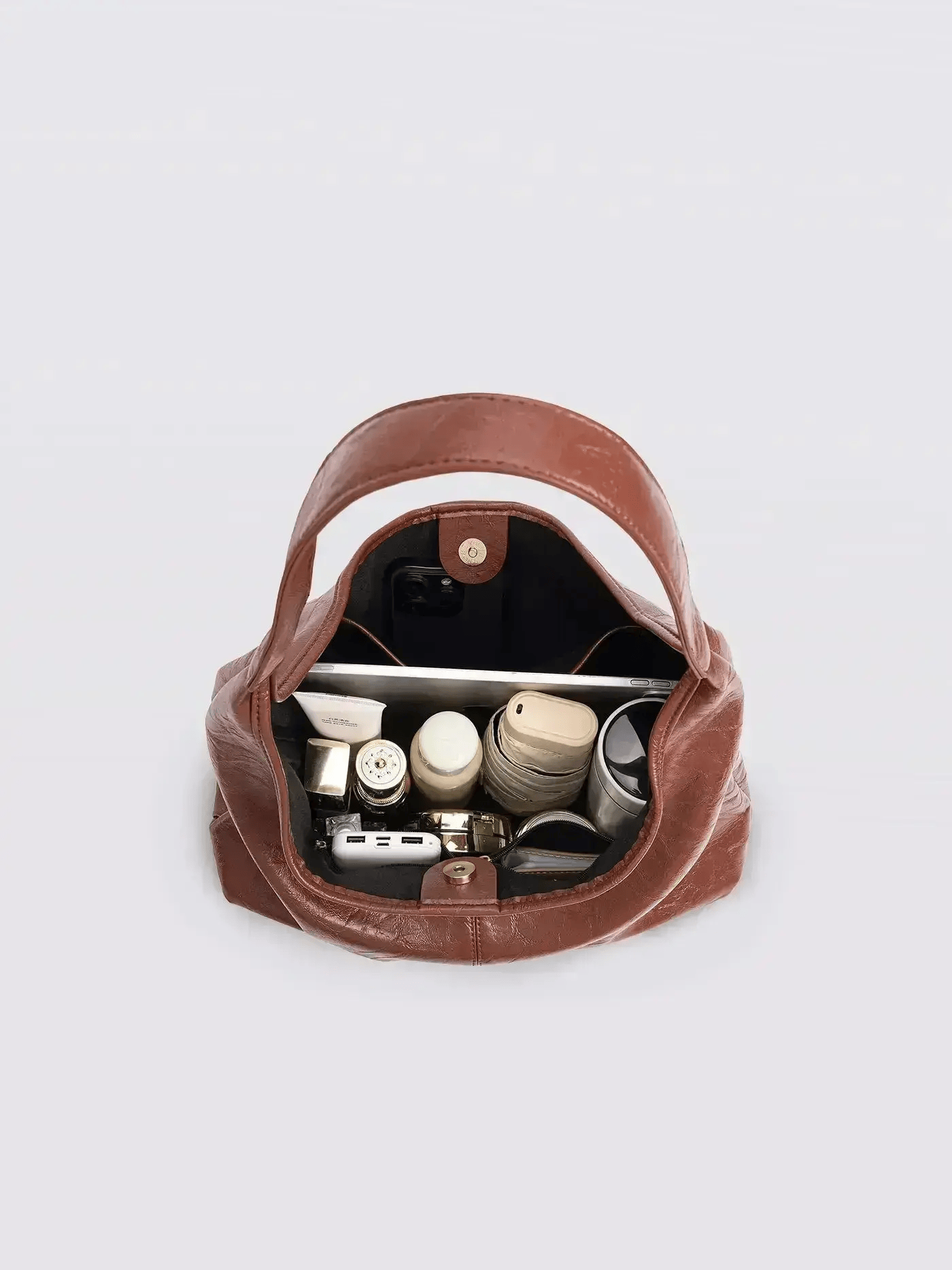 Scarlett Distressed Leather Tote Noirvere