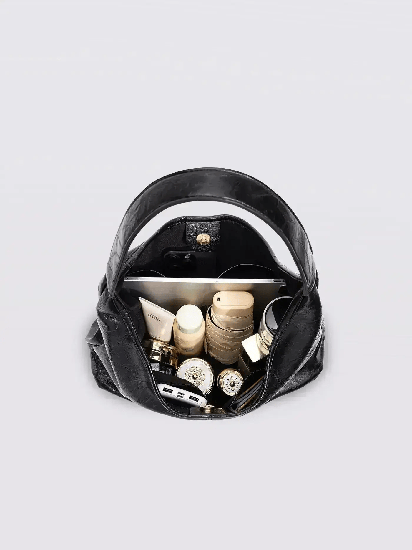 Scarlett Distressed Leather Tote Noirvere