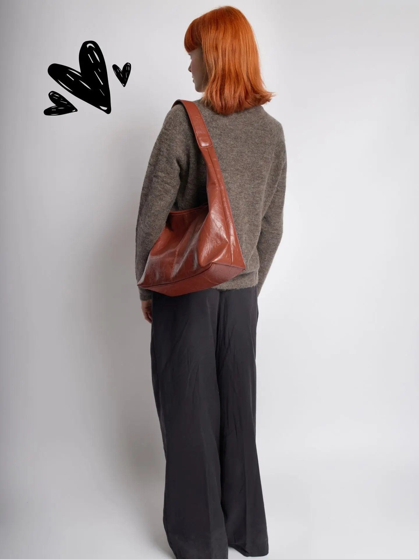 Scarlett Distressed Leather Tote Noirvere