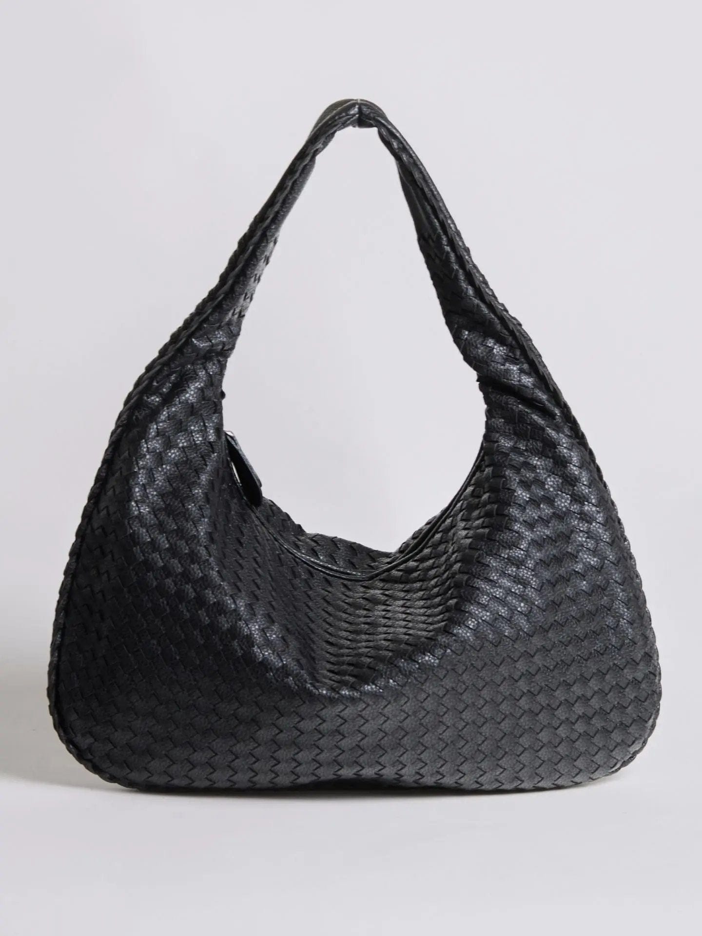 The One Shoulder Wonder Noirvere