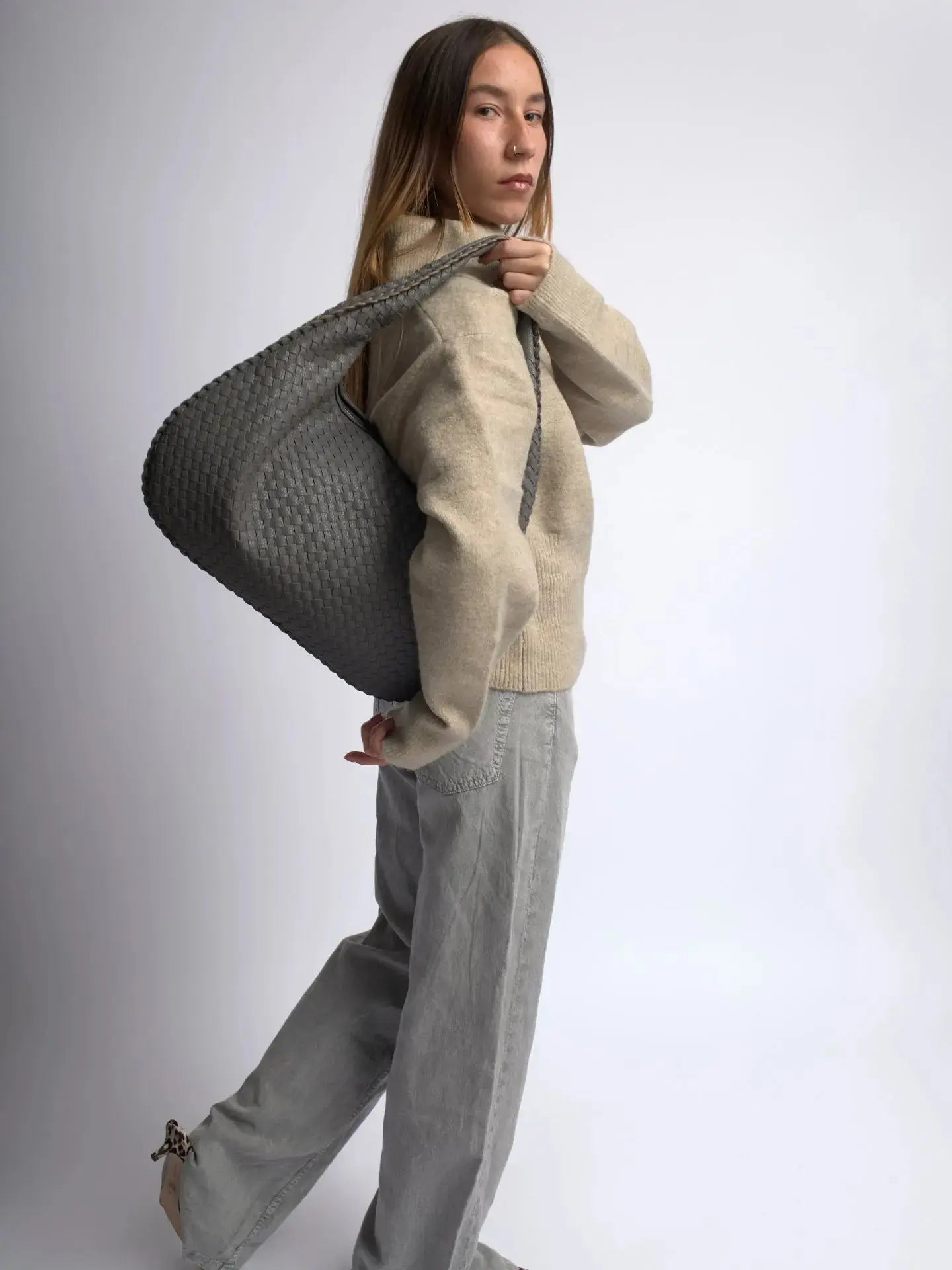 The One Shoulder Wonder Noirvere