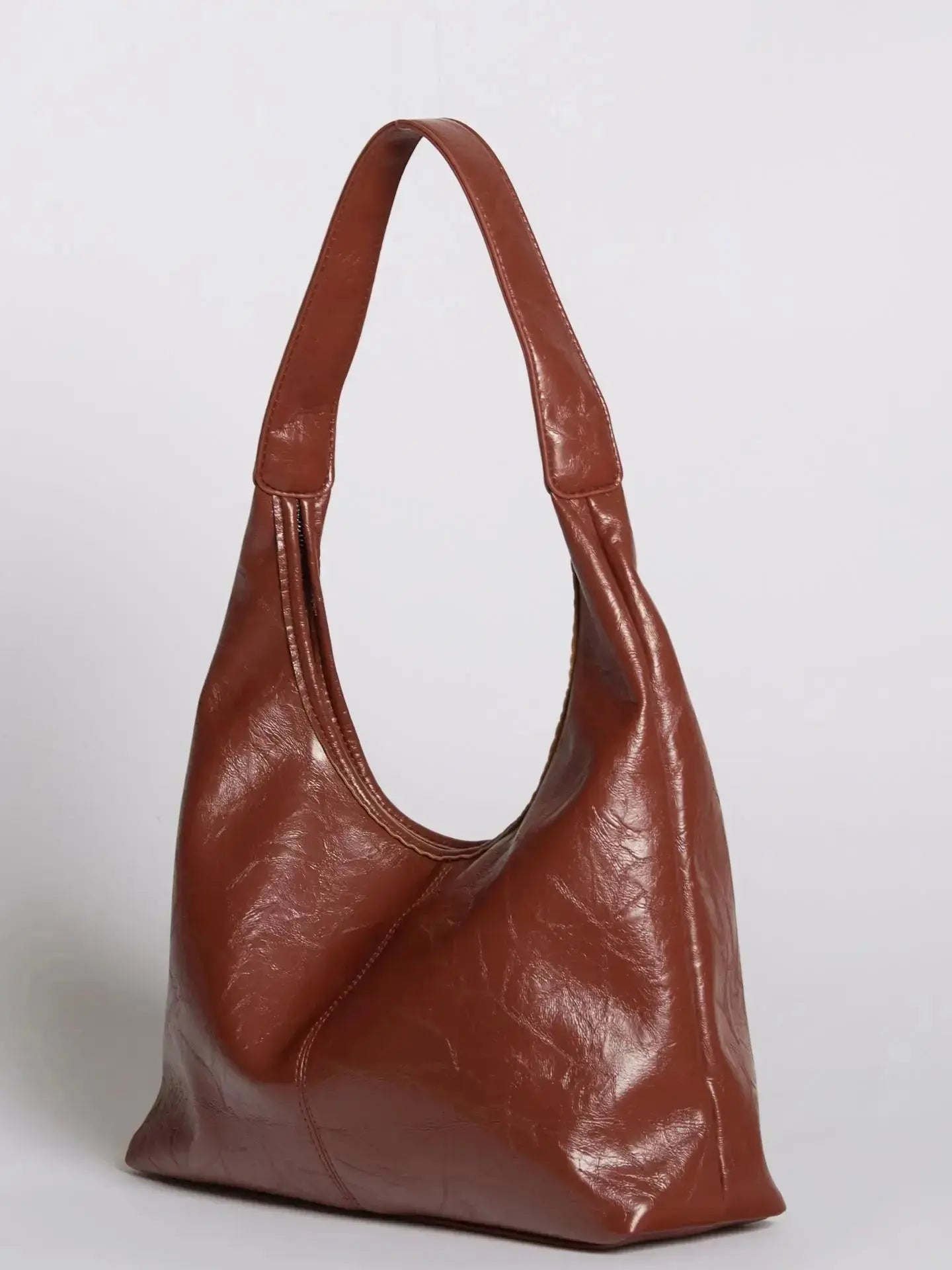 Scarlett Distressed Leather Tote Noirvere