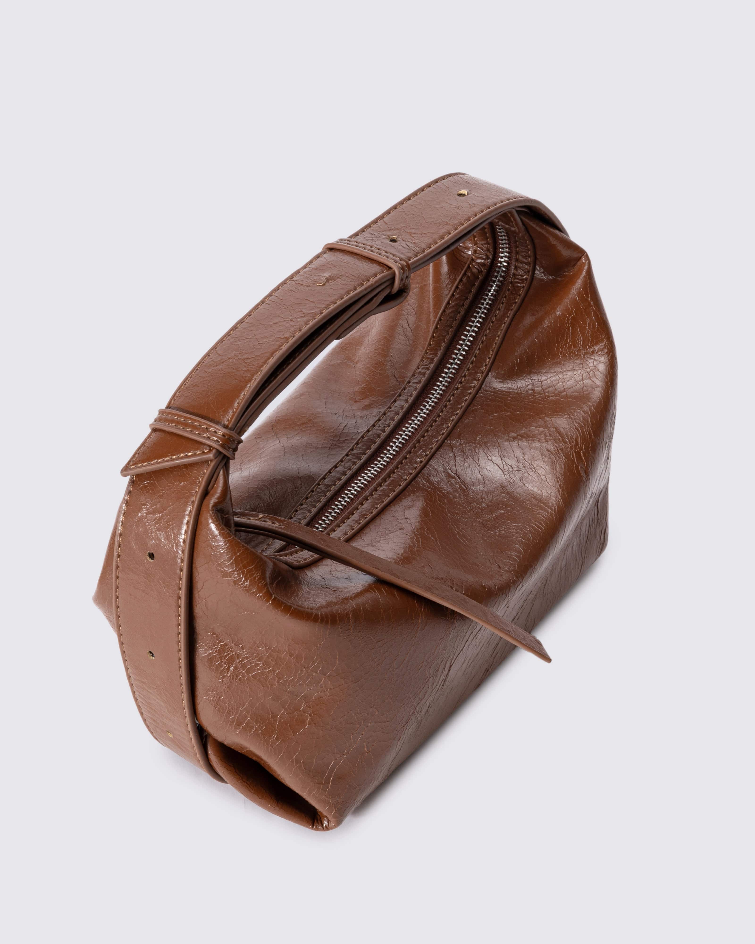 Frida Distressed Leather Sling Noirvere