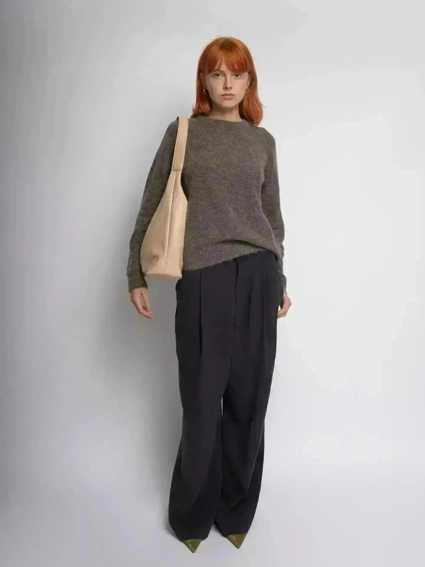 Scarlett Distressed Leather Tote Noirvere