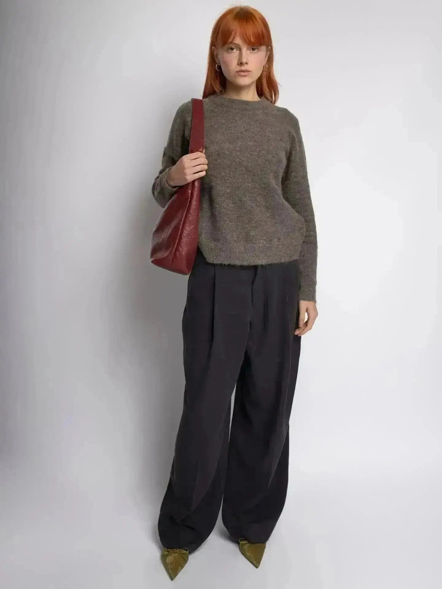 Scarlett Distressed Leather Tote Noirvere