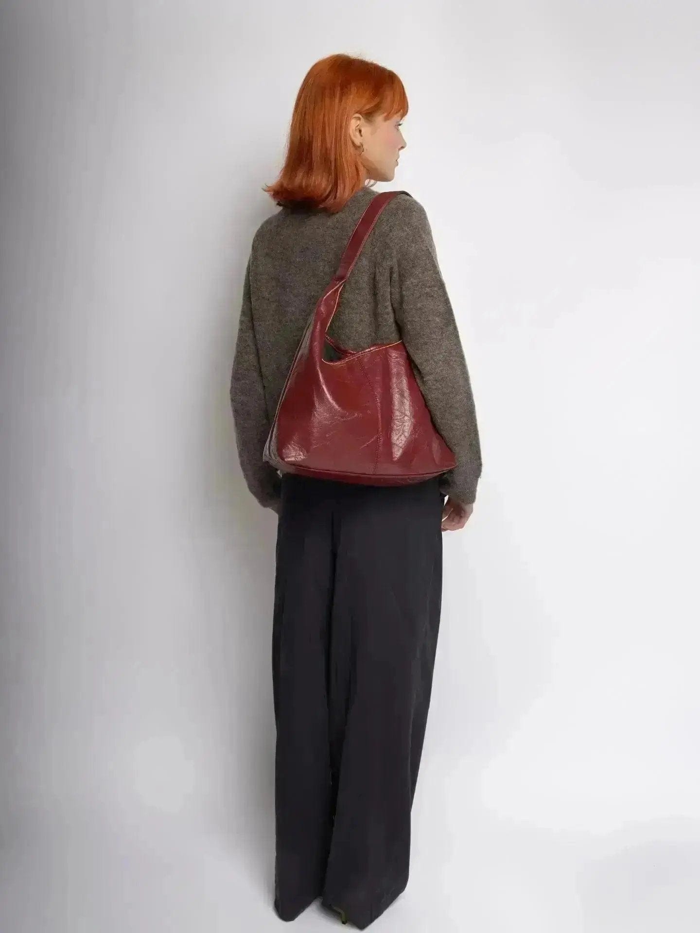 Scarlett Distressed Leather Tote Noirvere