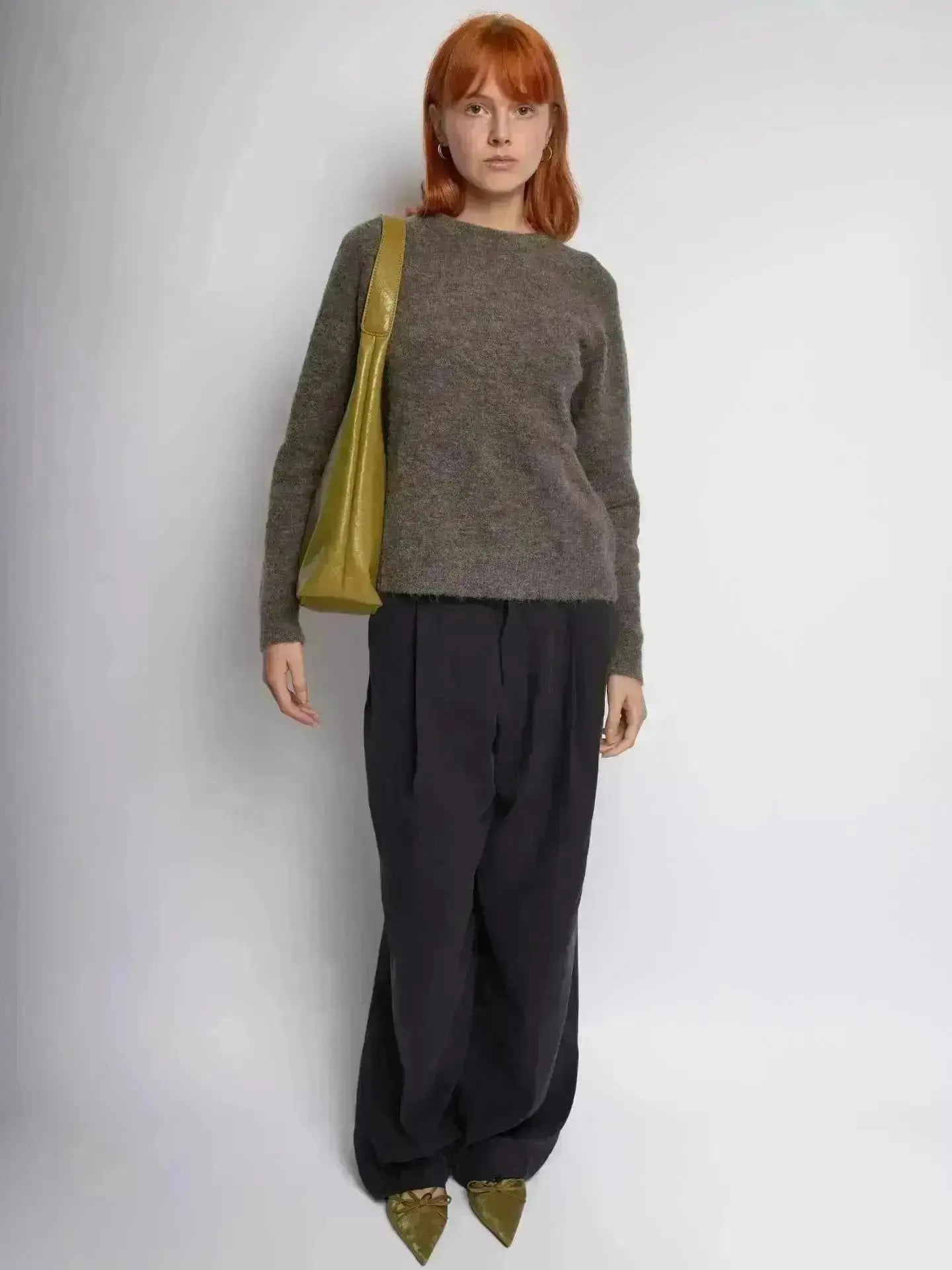 Scarlett Distressed Leather Tote Noirvere