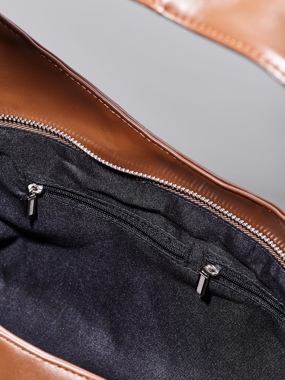 Claire Pocket Shoulder Bag Noirvere