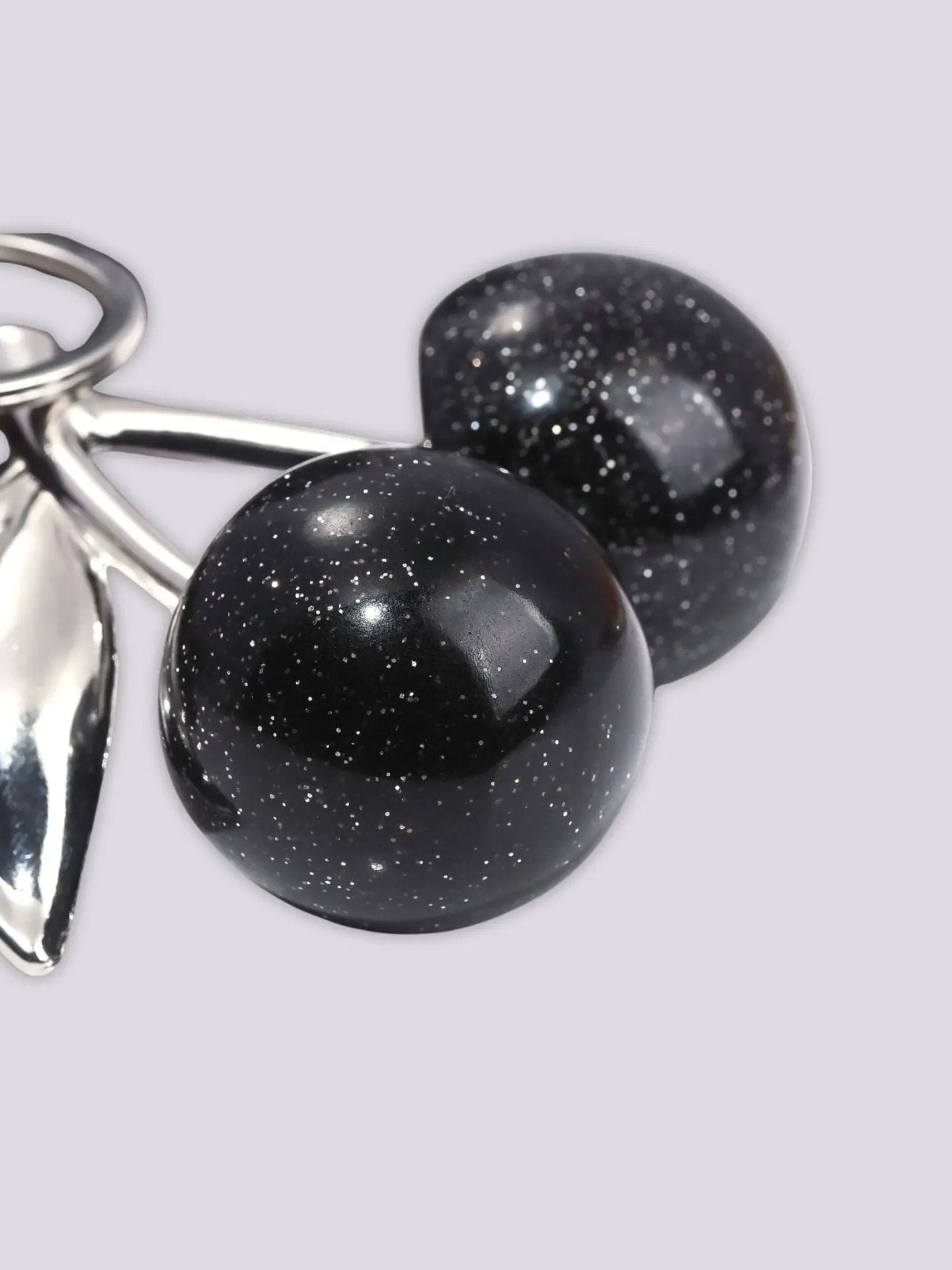 BLACK CHERRY BAG CHARM Noirvere