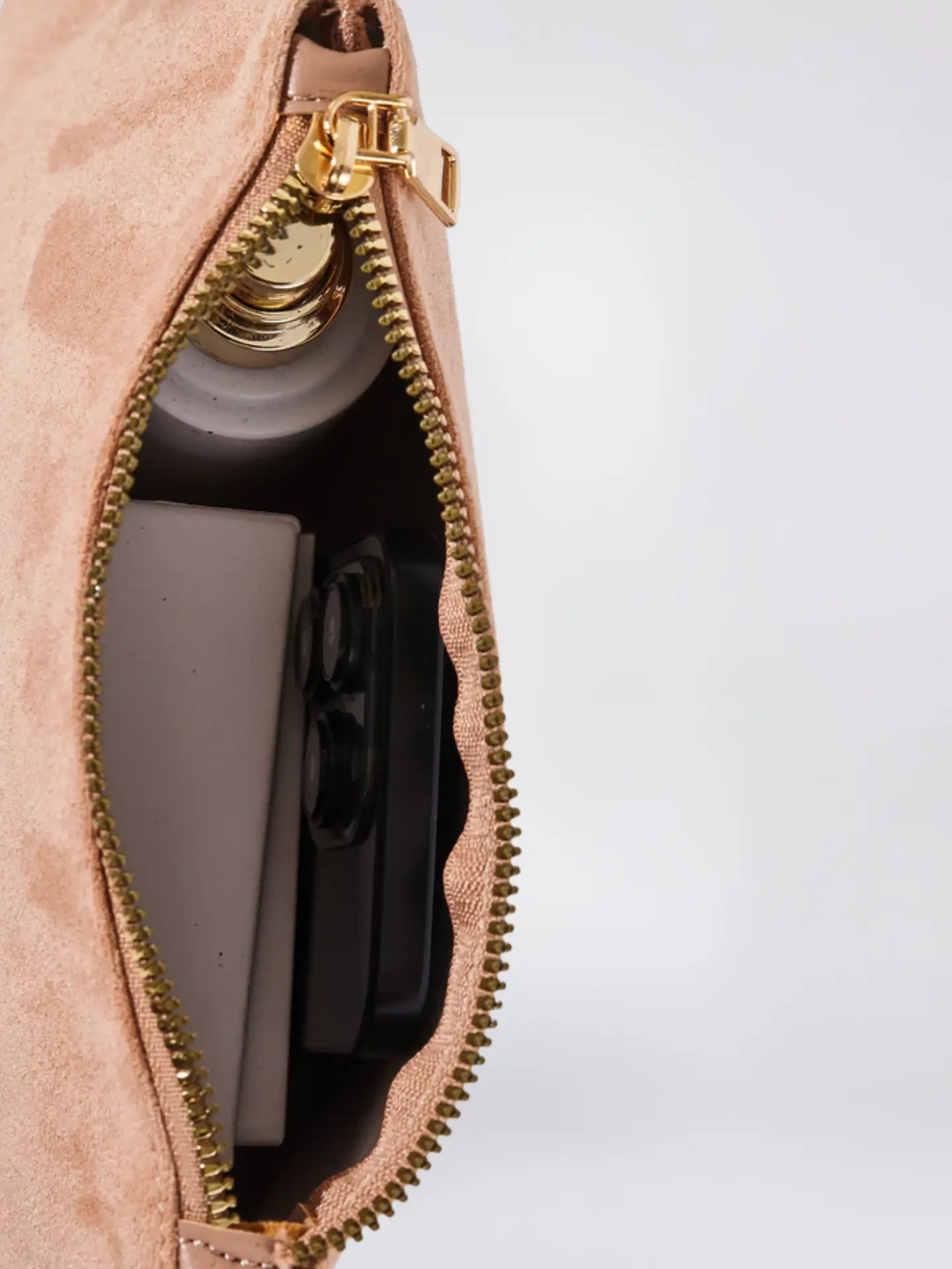 Suede Mini Pouch Noirvere