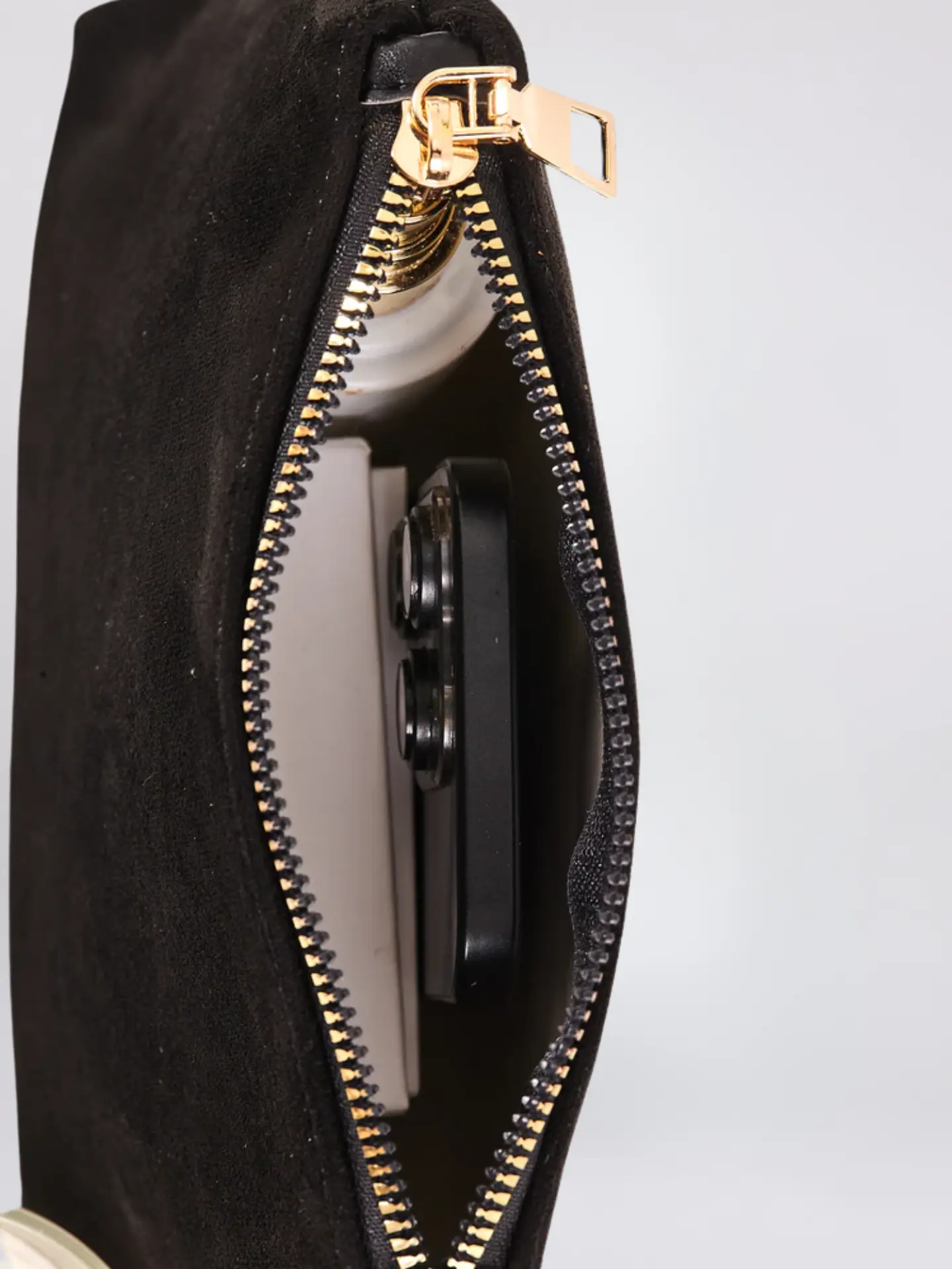 Suede Mini Pouch Noirvere