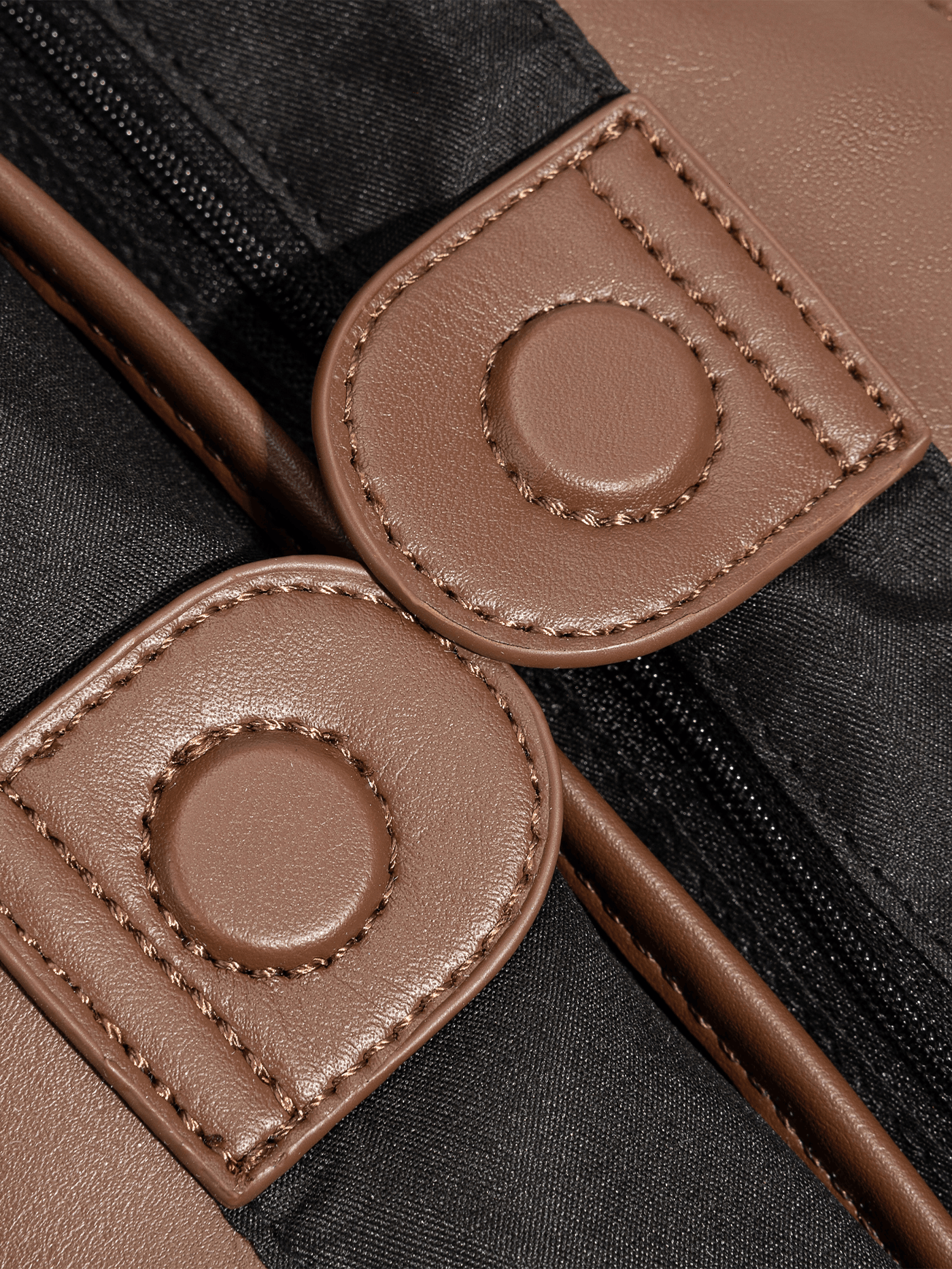 Big Suede Carry Noirvere