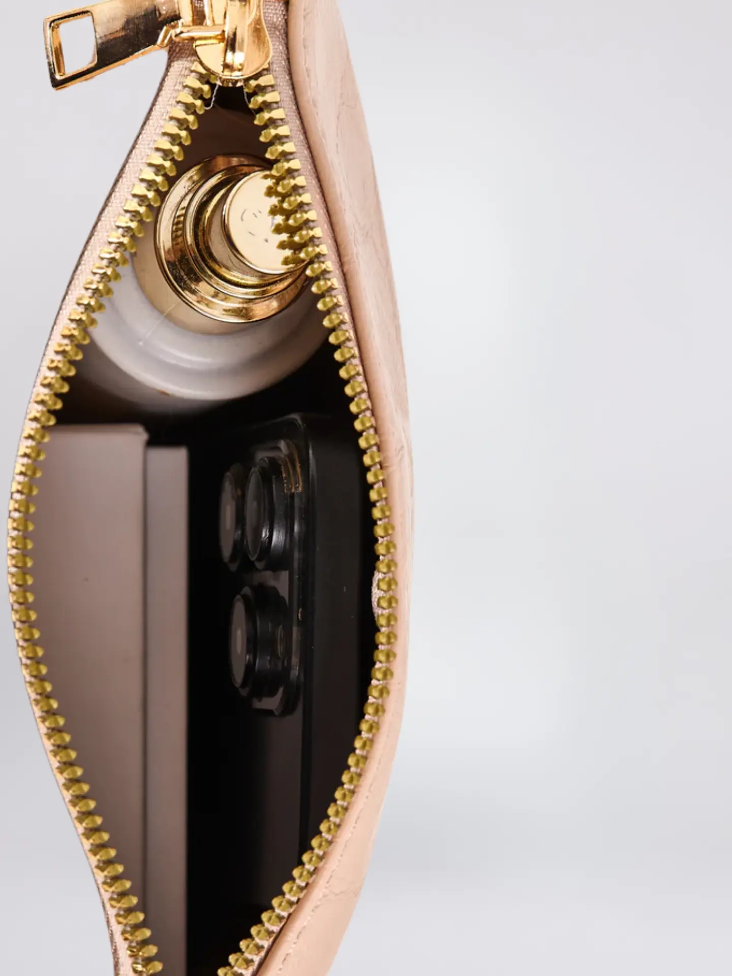 Scarlett Mini Pouch Noirvere