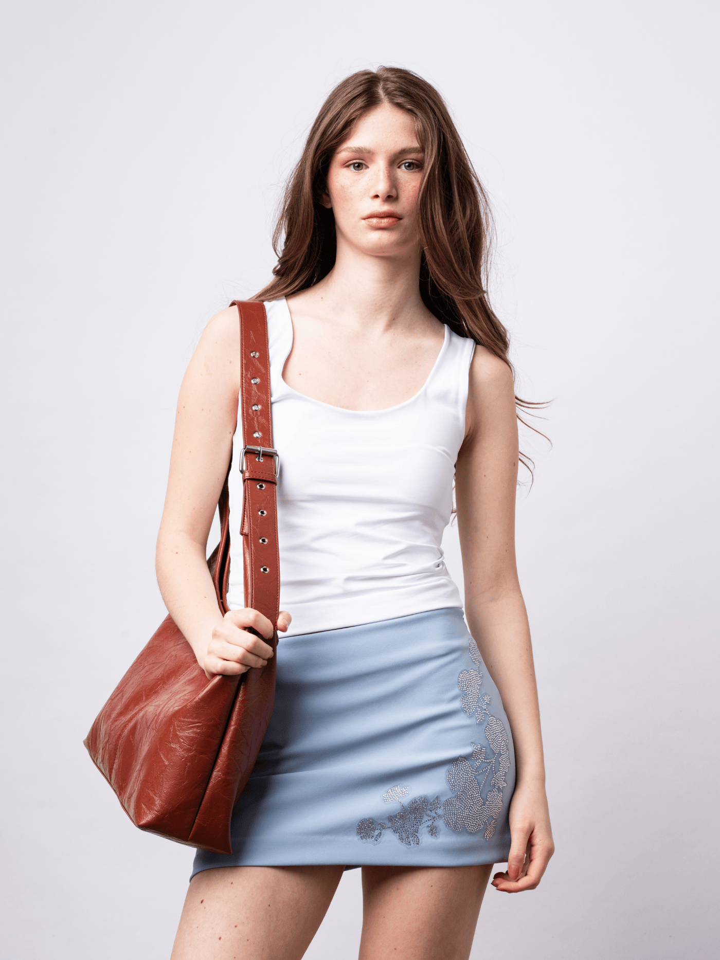 Crossbody Scarlett Distressed Leather Tote Noirvere