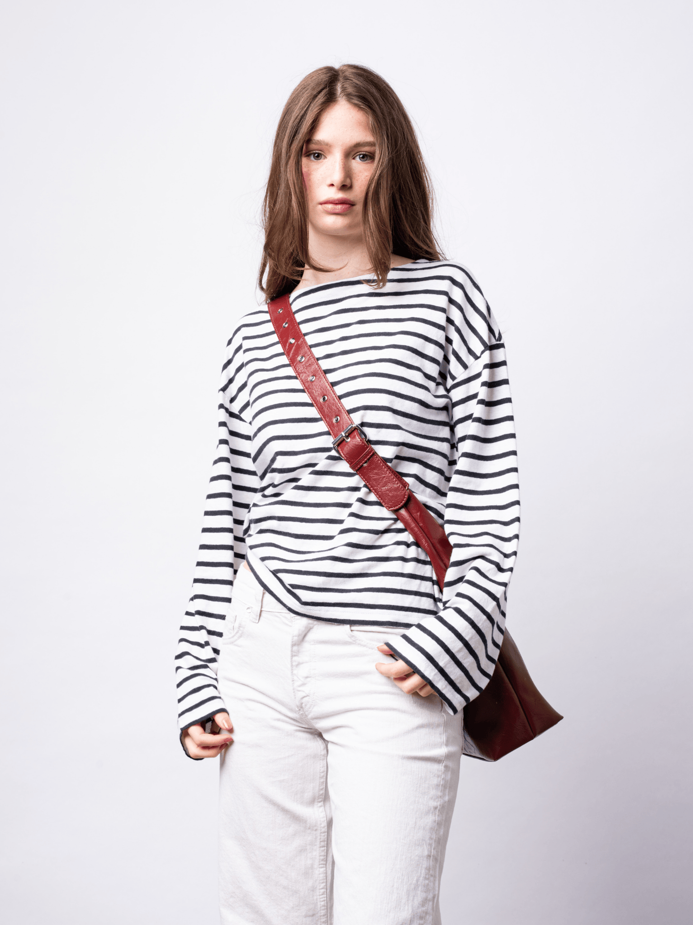 Crossbody Scarlett Distressed Leather Tote Noirvere