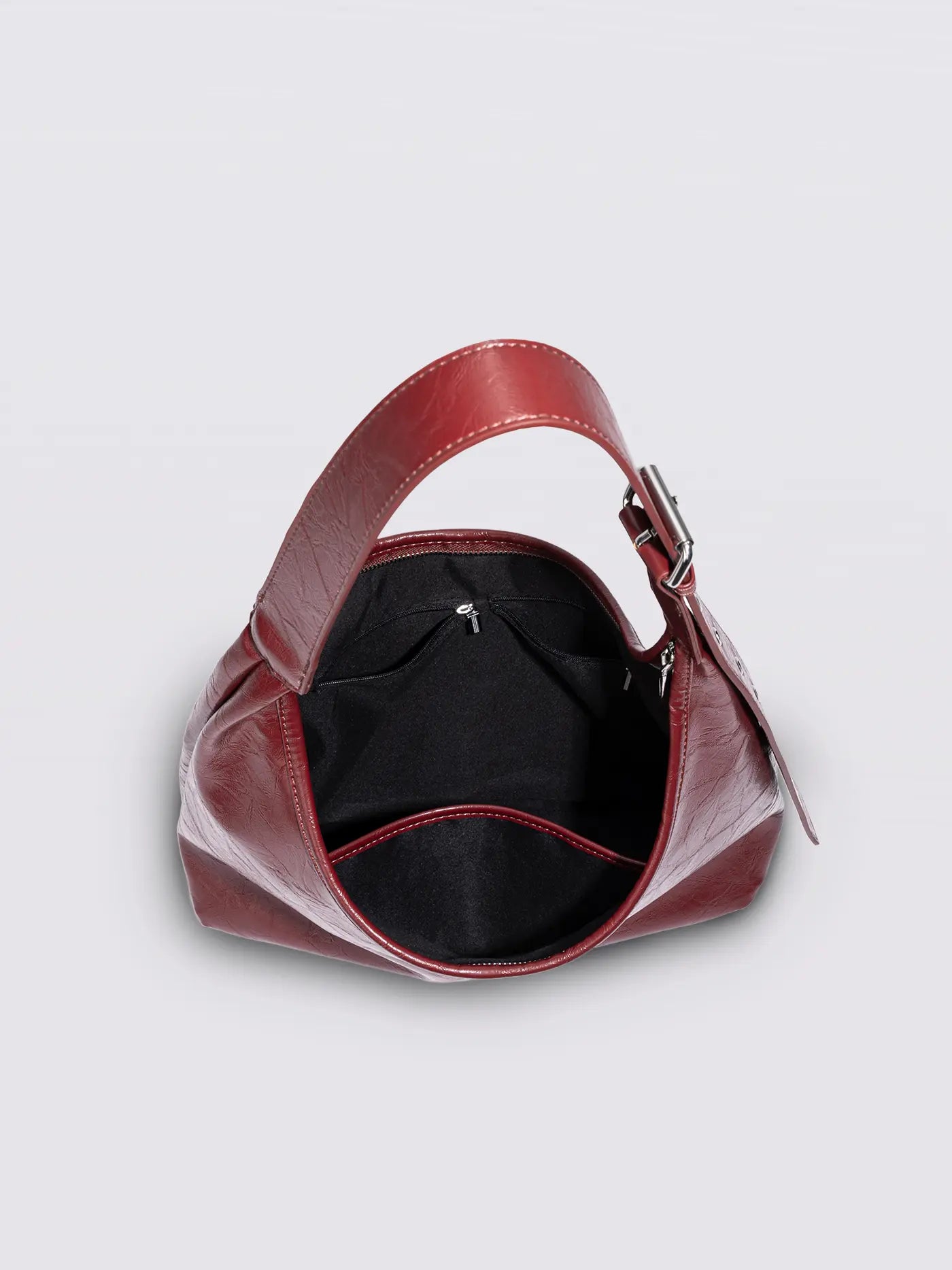 Crossbody Scarlett Distressed Leather Tote Noirvere