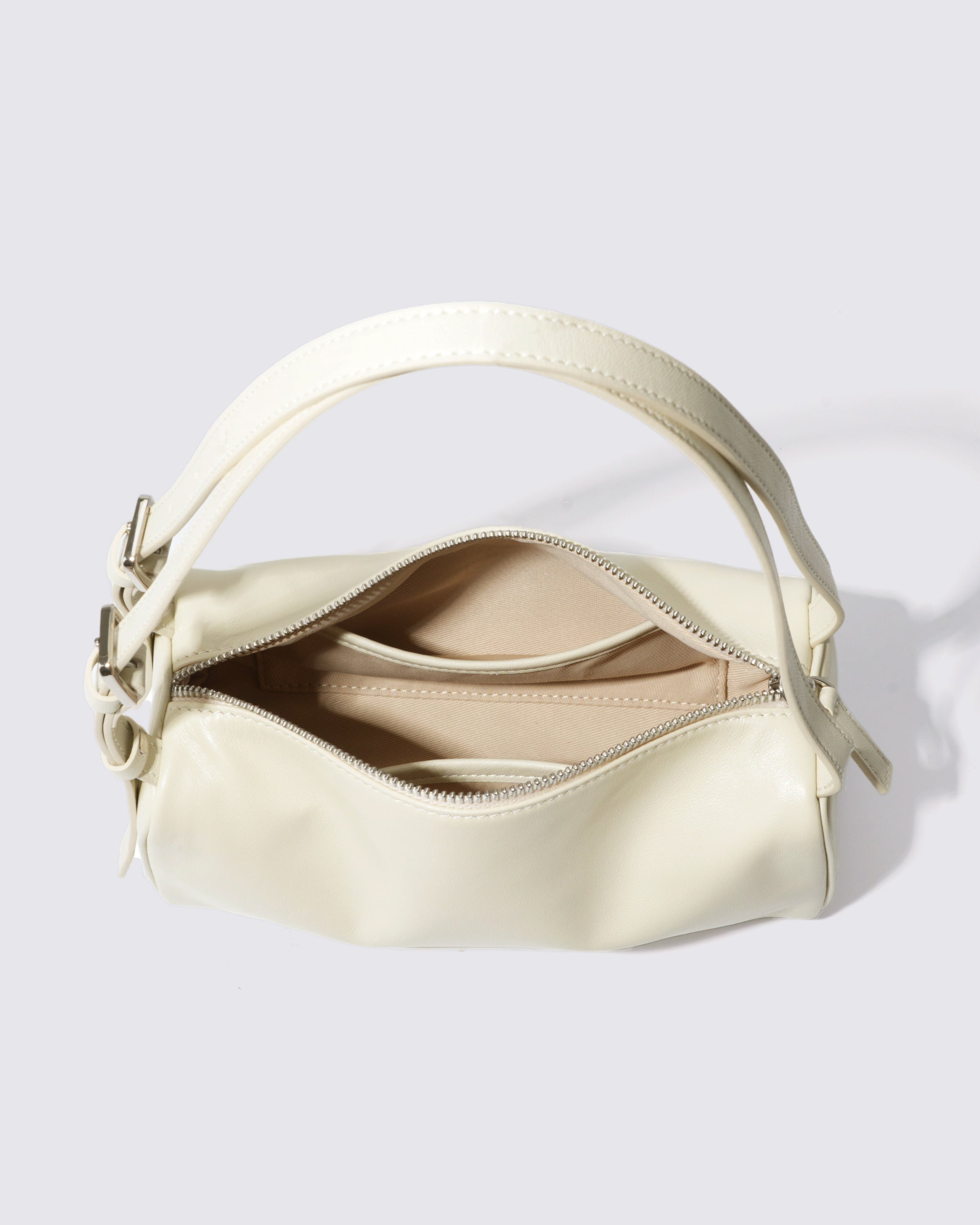 Silvia Little Carry Noirvere