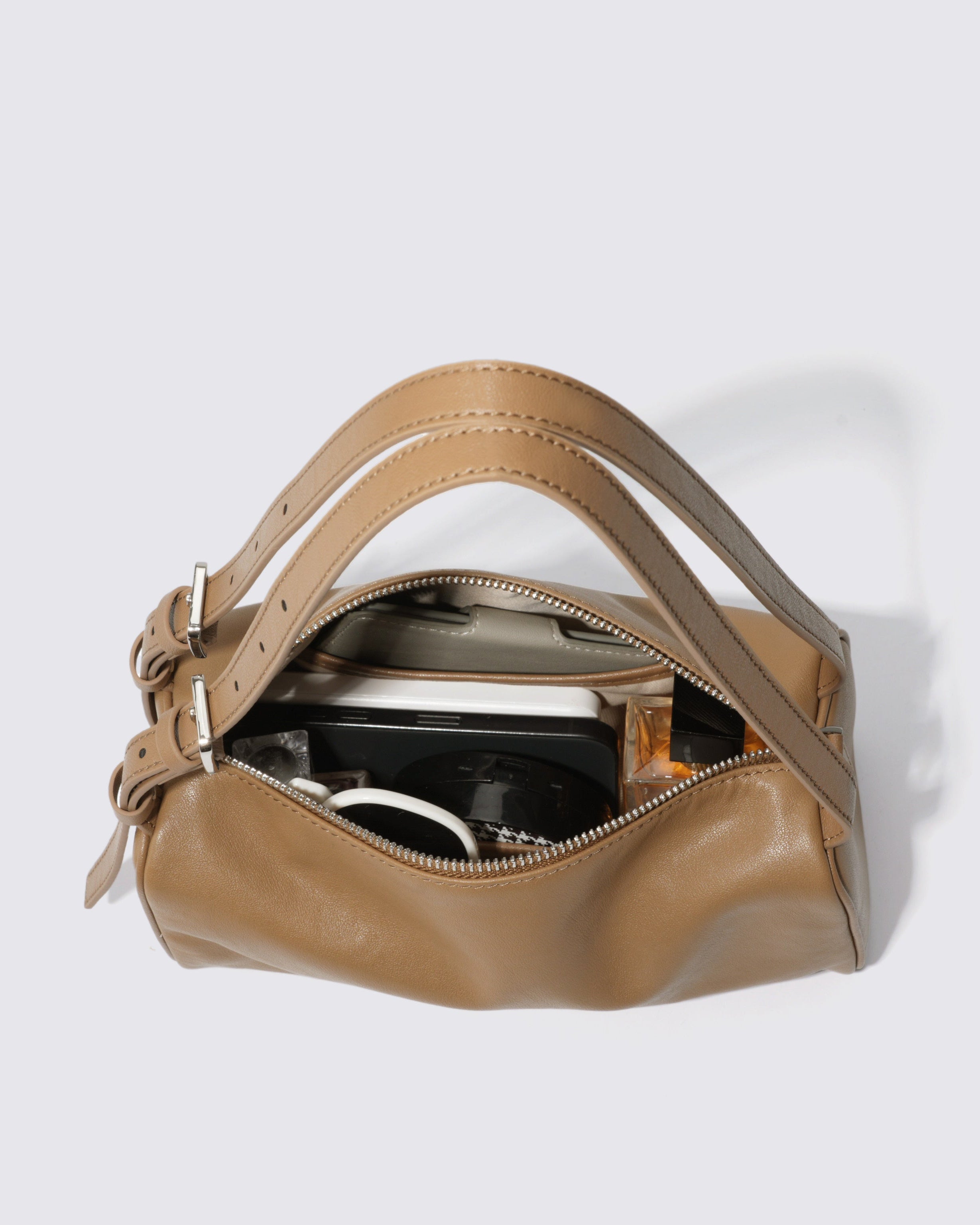 Silvia Little Carry Noirvere