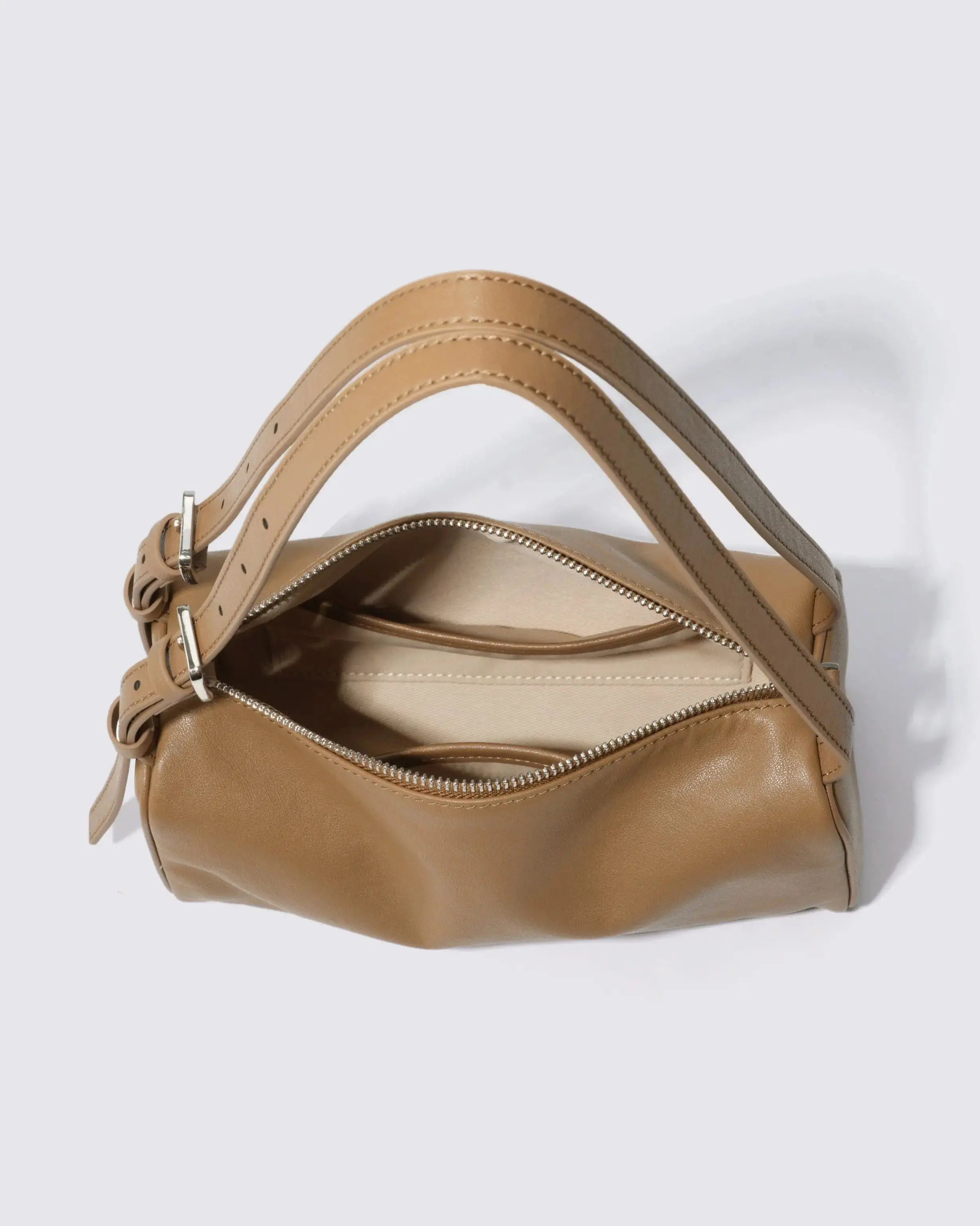 Silvia Little Carry Noirvere