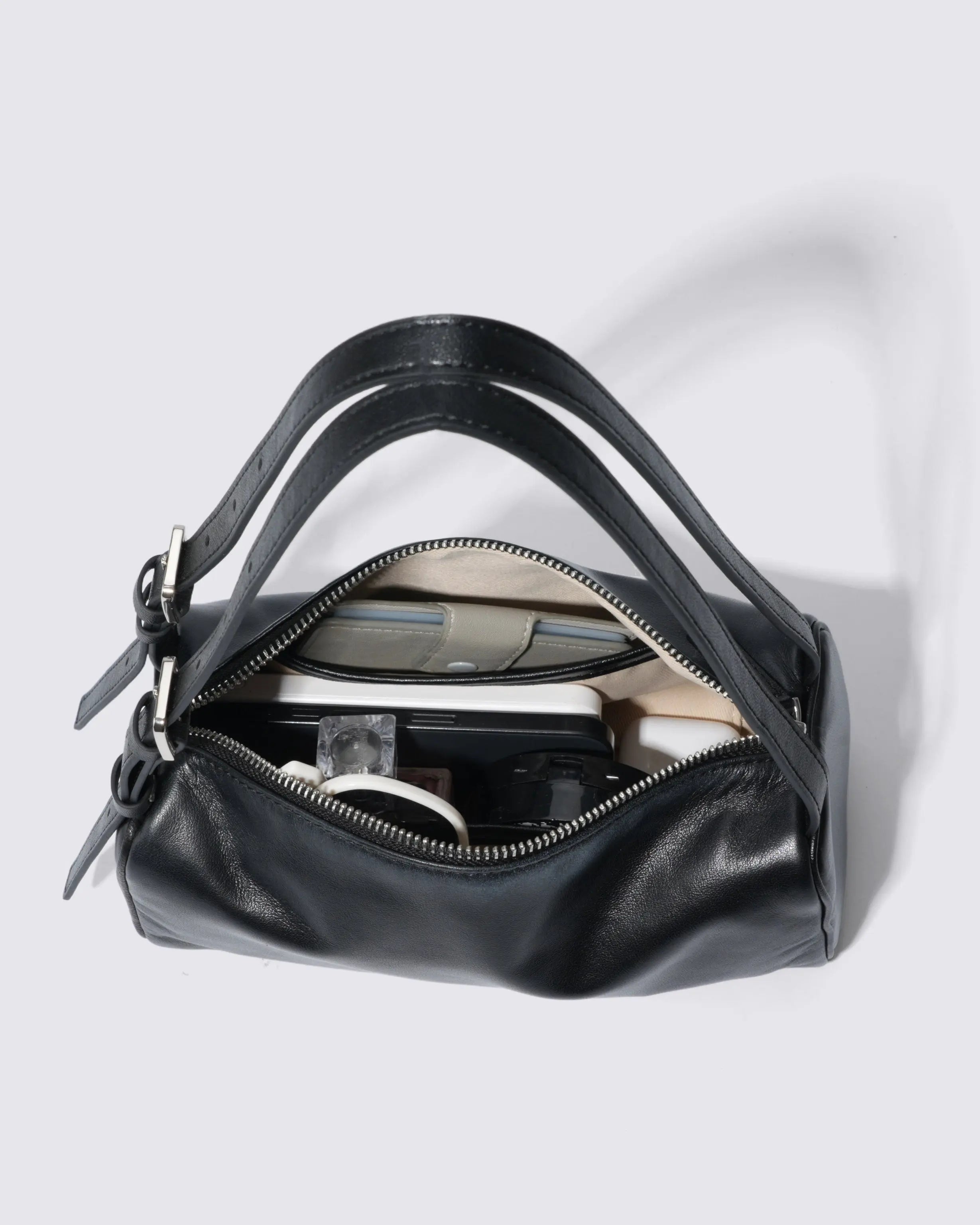 Silvia Little Carry Noirvere