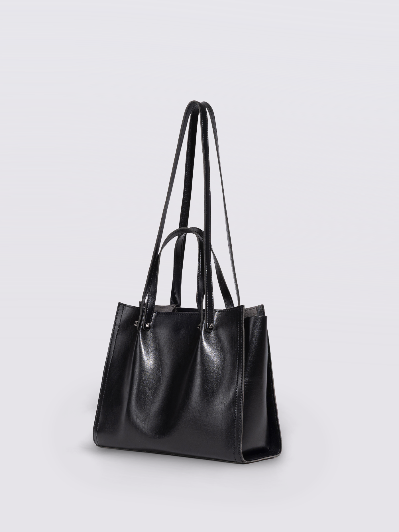 Paola Carryall Tote Noirvere
