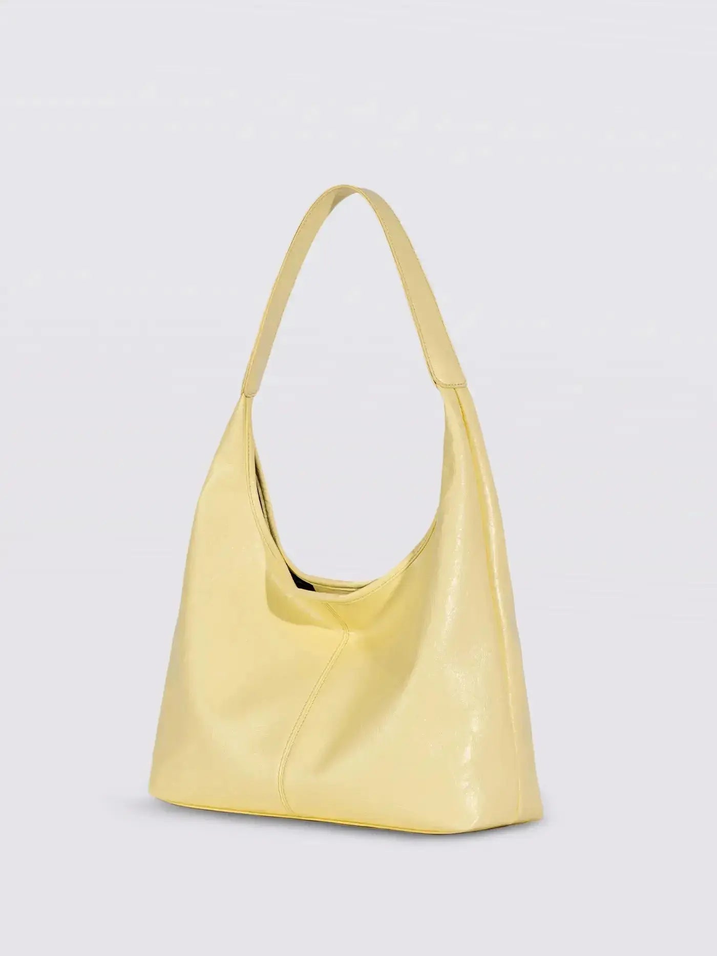 Scarlett Distressed Leather Tote Noirvere