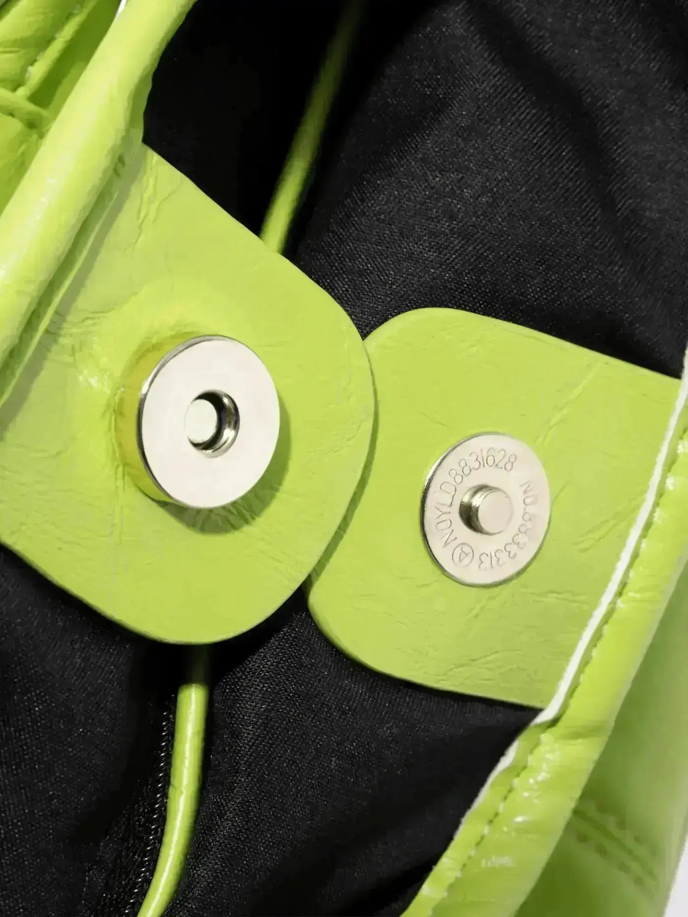 Scarlett Distressed Leather Tote Noirvere