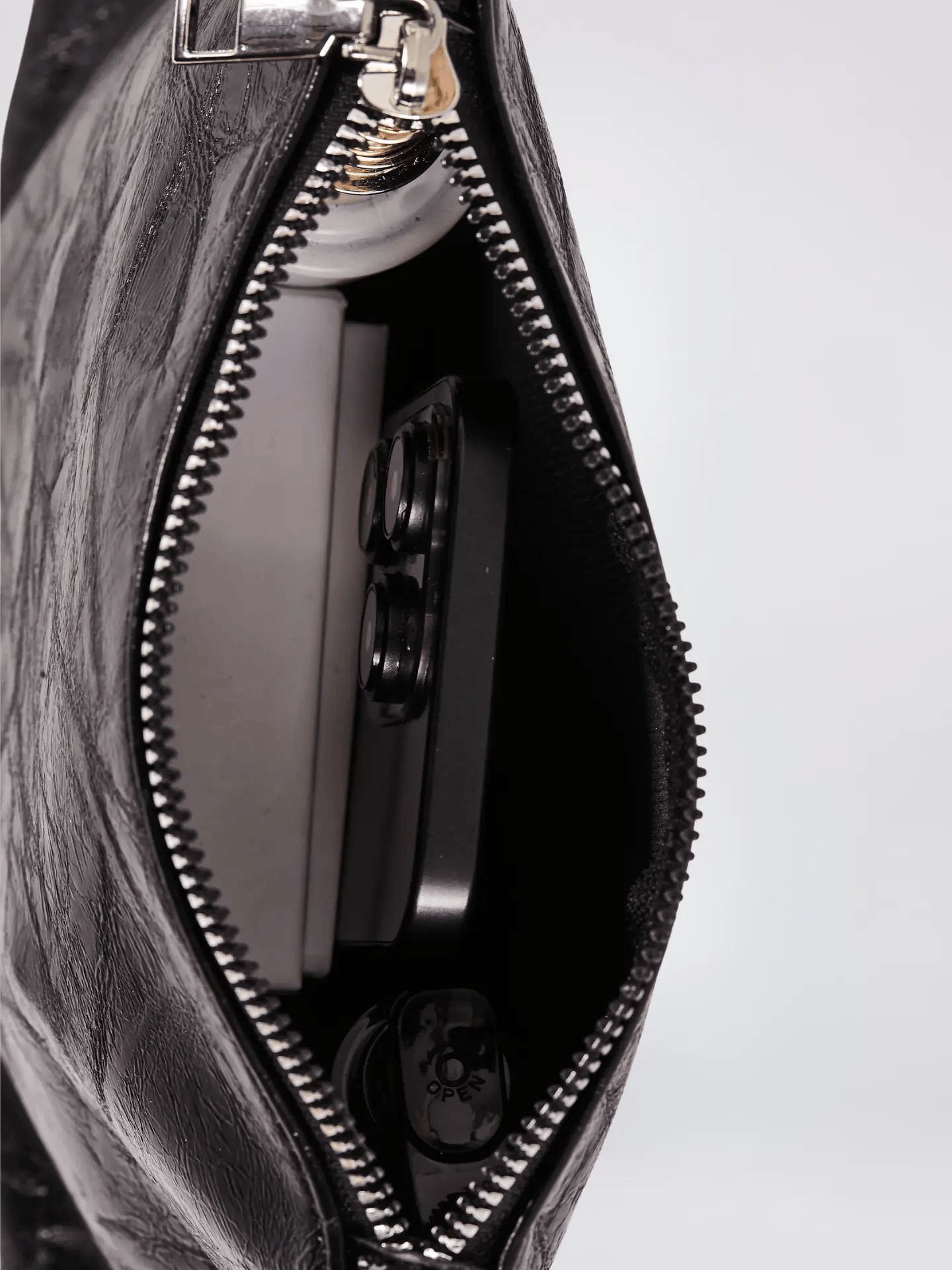 Scarlett Mini Pouch Noirvere