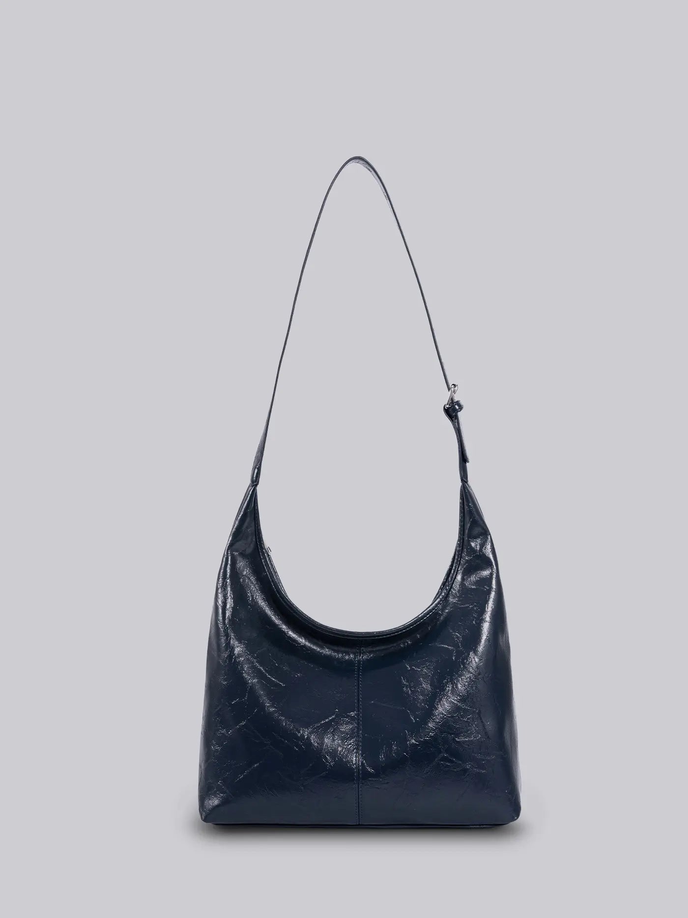 Crossbody Scarlett Distressed Leather Tote Noirvere