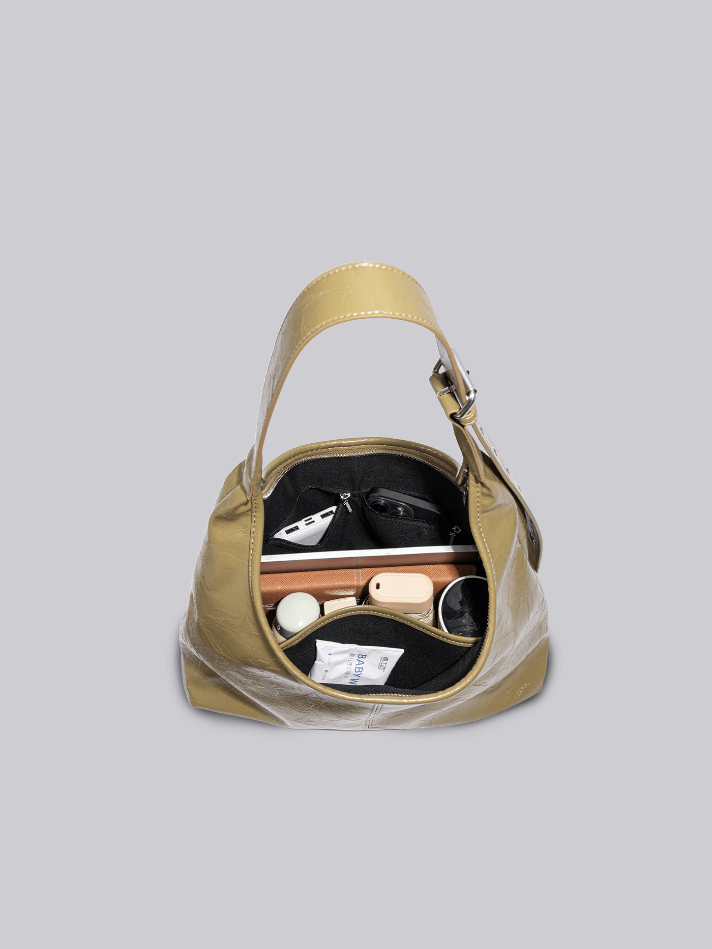 Crossbody Scarlett Distressed Leather Tote Noirvere