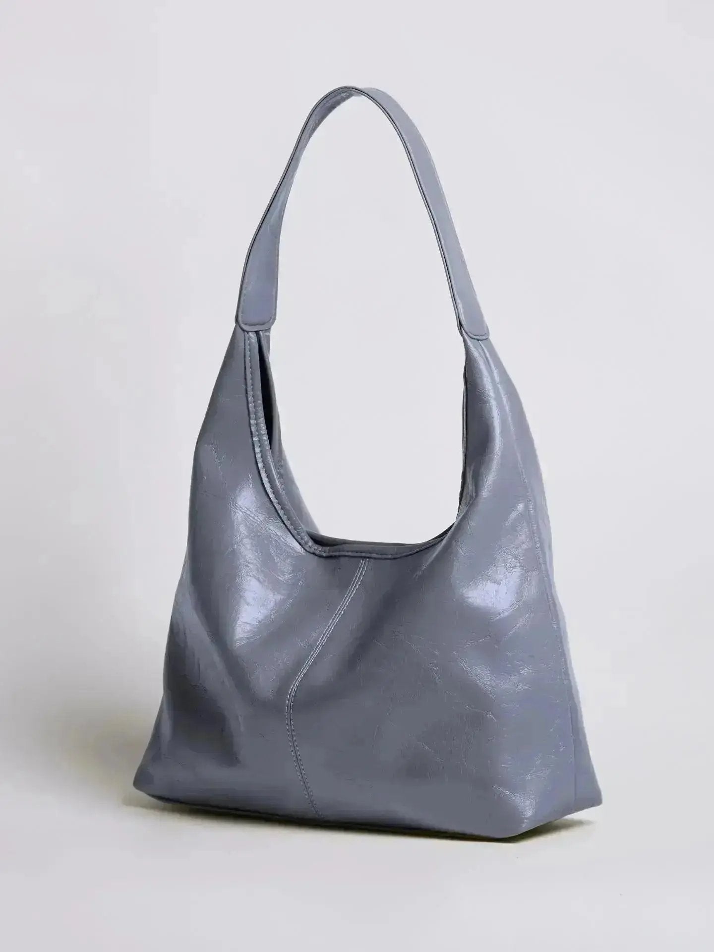 Scarlett Distressed Leather Tote Noirvere