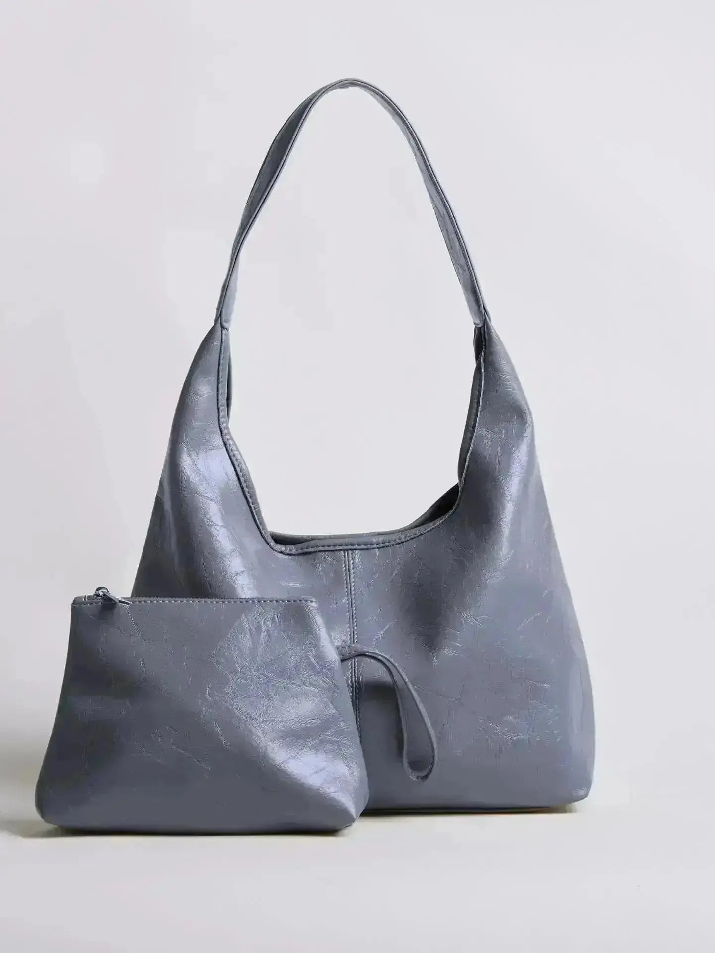 Scarlett Distressed Leather Tote Noirvere