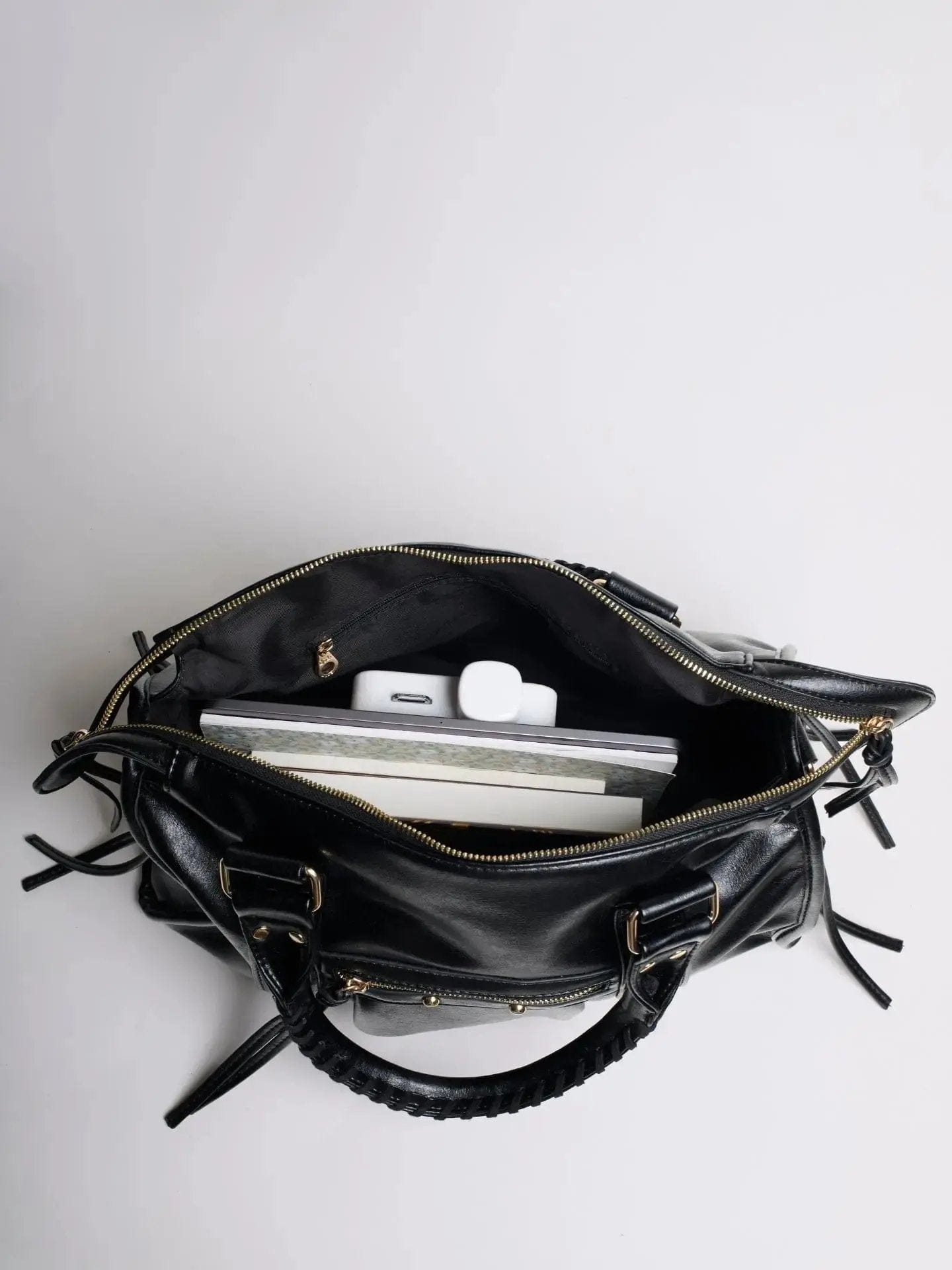 Vivienne Paris Bag | Elegant Structured Handbag